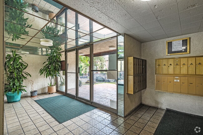 Photo - Park Terrace Apartments
