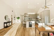 Photo - 1026 S Windsor Blvd