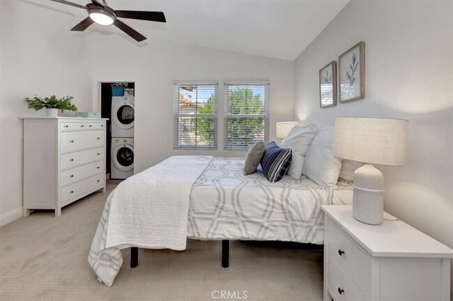 Building Photo - 38 Abrigo