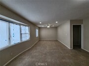 Photo - 3975 Eileen St