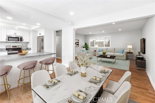 Photo - 118 W Canada Townhome