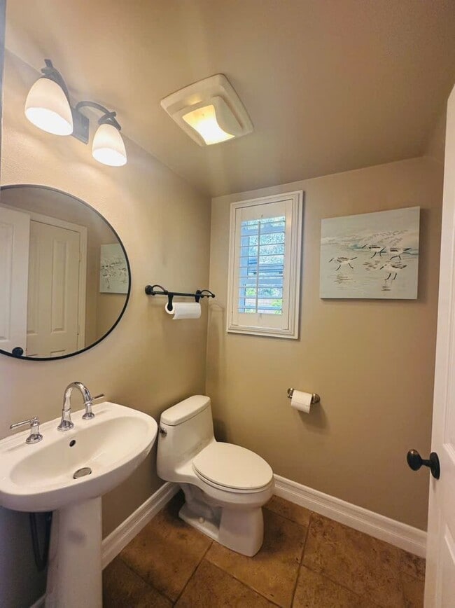 Photo - Single House Irvine