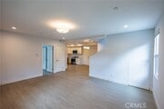 Photo - 118 N Oak Ave