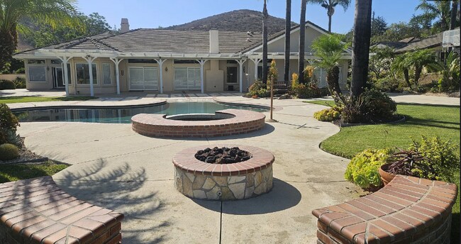 Photo - 2123 Bennington Ct