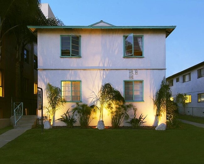 Building Photo - 1224 S Westgate Ave