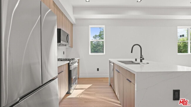 Photo - 10842 Peach Grove St Unit 1/4