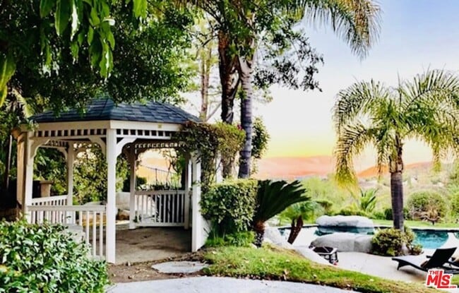 Photo - 23931 Aspen Way