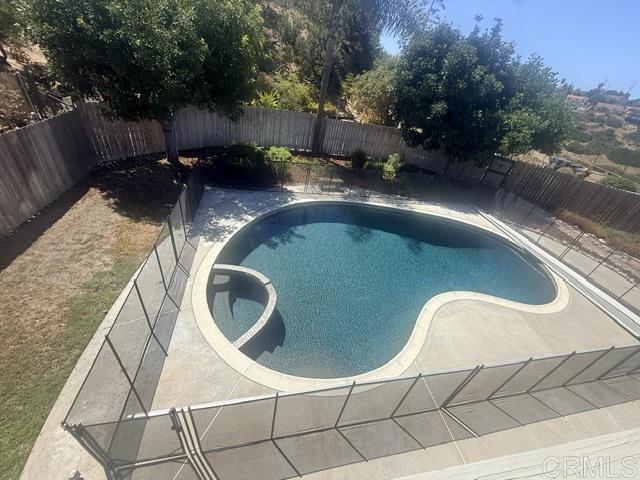 Photo - 526 Trailridge Dr