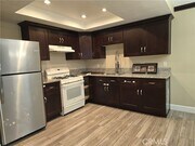 Photo - 1370 Wheaton Way