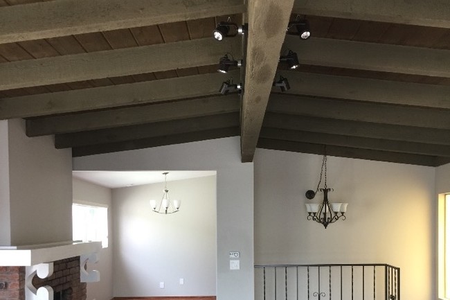 Living Room High Beam Ceiling - 306 Larsson St