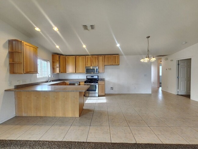 Photo - Nice 3 bedroom 2 bath