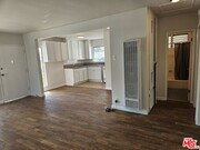 Photo - 263 E 84th Pl