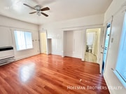 Photo - 324 E Esther St Unit 7