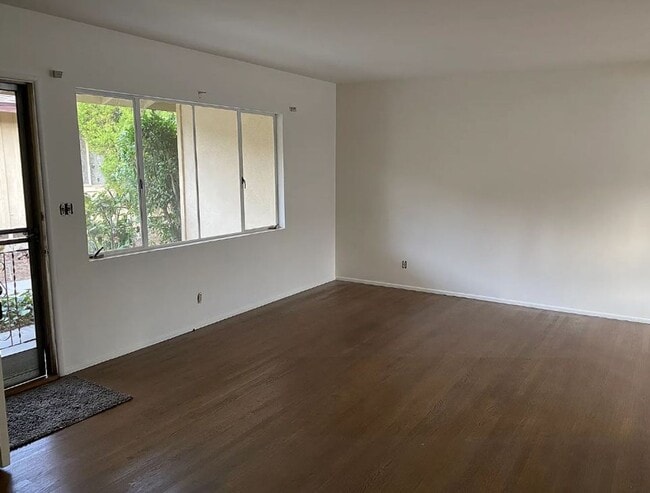 Photo - 523Bald Unit B