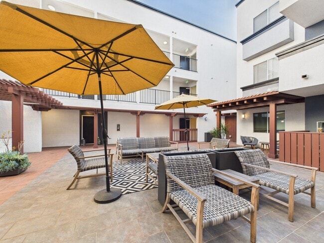 Photo - Alur Apartments