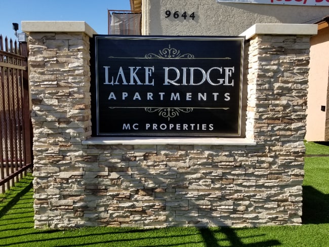 Building Photo - 9650 Winter Gardens Blvd Rental