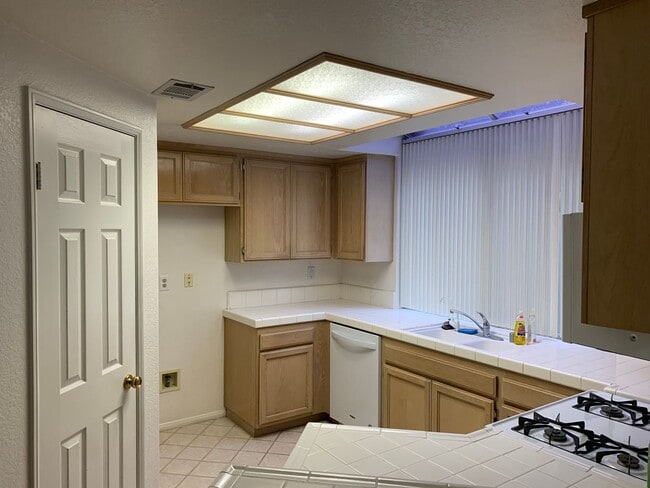 Photo - Camarillo Springs Rental now Available