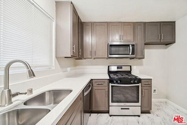 Photo - 3652 Carmona Ave Unit 7