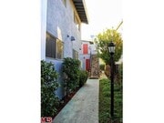 Courtyard - 2231 Virginia Ave Apartments Unit A