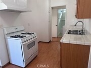 Photo - 318 E Walnut St Unit B