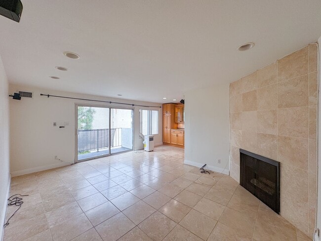 Photo - 2bd 2ba in a Great Community of Playa Vista