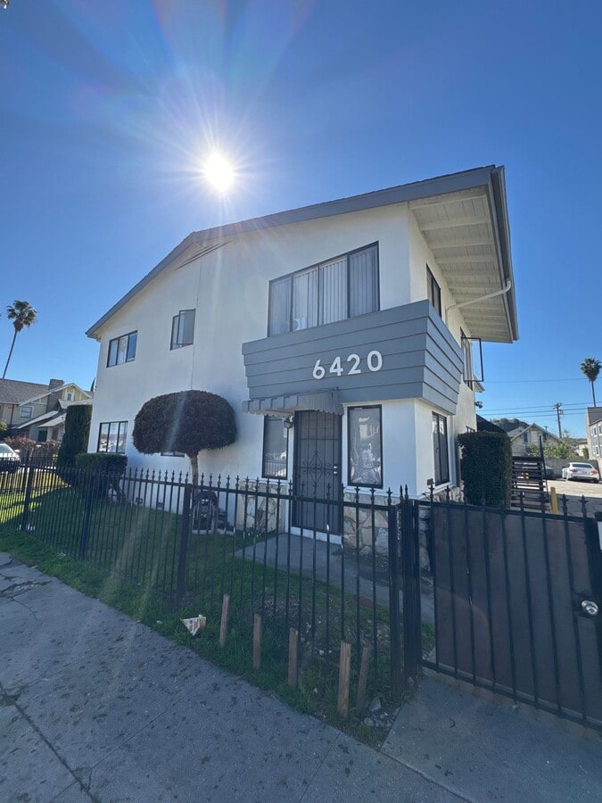 Great Location - Great Location Unit 6