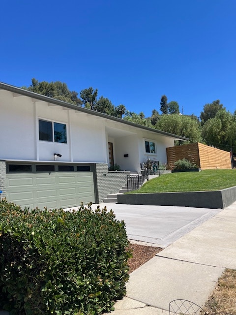 Photo - 5304 Baza Ave House