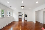 Photo - 403 N Plymouth Blvd House