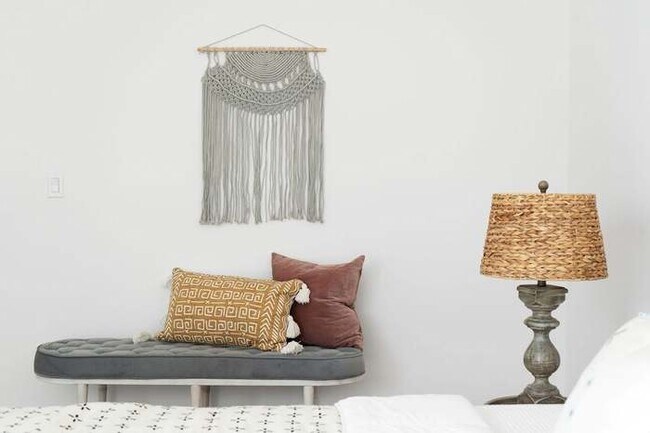 Photo - 5447 Zelzah Ave Condo Unit 119