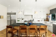 Photo - 1099 Nowita Pl