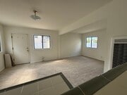 Photo - 714 Loma Dr Unit Lower