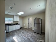 Photo - 434 N Beachwood Dr House