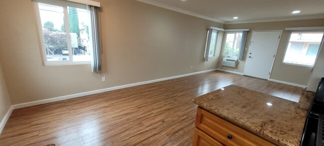 Photo - 13949 Vanowen St Unit 1