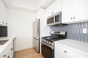 Photo - 1616 N Serrano Ave Unit 103