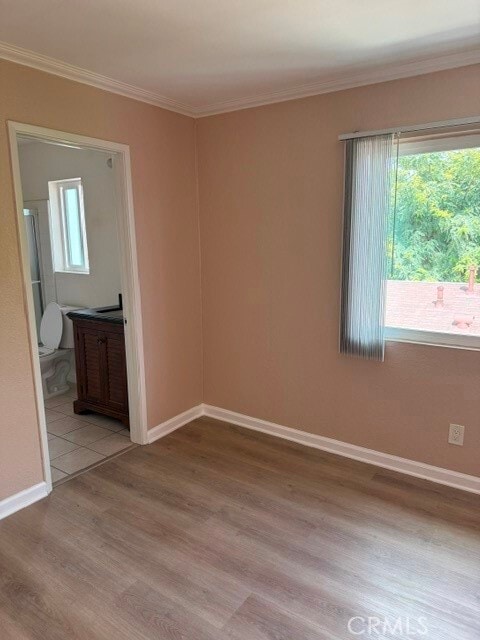 Building Photo - 17102 Oak Ln Unit 4