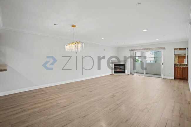Photo - Unit 204