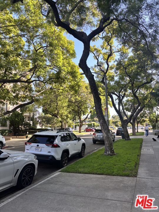 Photo - 321 N Oakhurst Dr Unit 306