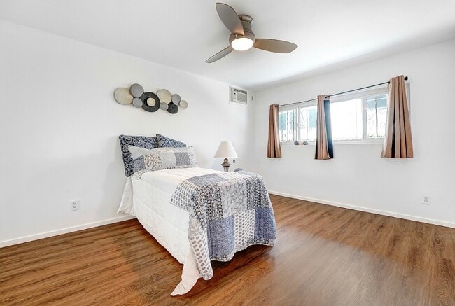 Photo - 5232 Corteen Pl Unit 7