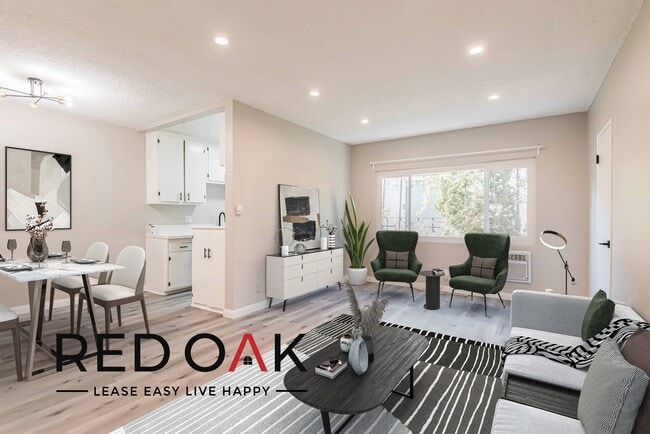 Building Photo - 929 N Genesee Ave