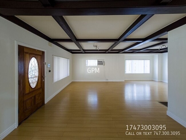 Photo - 126 E Garfield Ave Unit 126