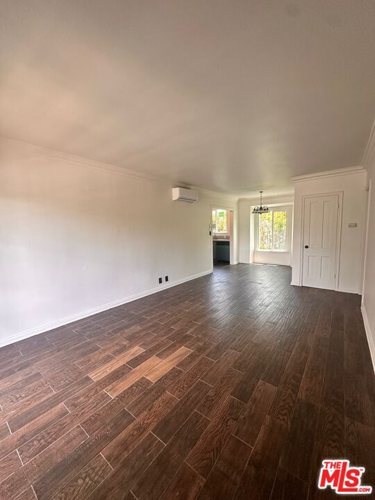 Photo - 4950 Beverly Blvd Unit 4954 1/2