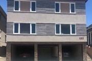 Front of building - 1142 Manhattan Ave Unit 1