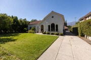 Photo - 1541 Rose Villa St