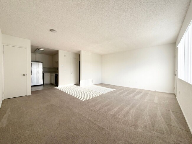 Photo - Upgraded Corner Unit w/ Balcony Unit 2