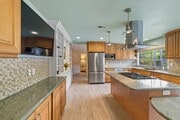Photo - 4866 Park Dr