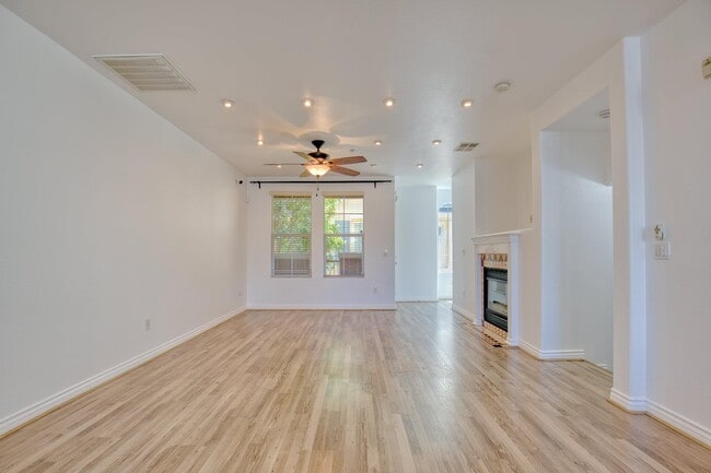 Photo - 2706 Black Locust Ct