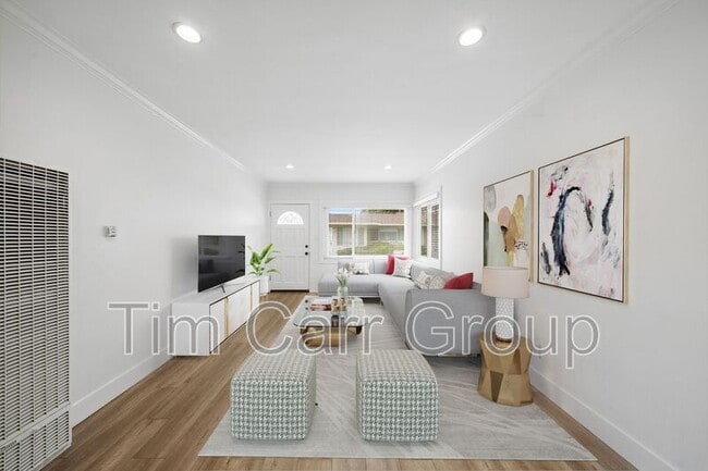 Photo - 1503 Clay St