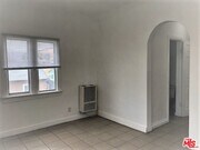 Photo - 945 E Jefferson Blvd Condo