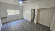 Photo - 239 W 25th St Unit 4