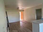 Photo - 9153 Mayne St